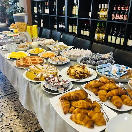 Le Nereidi Hotel 2*